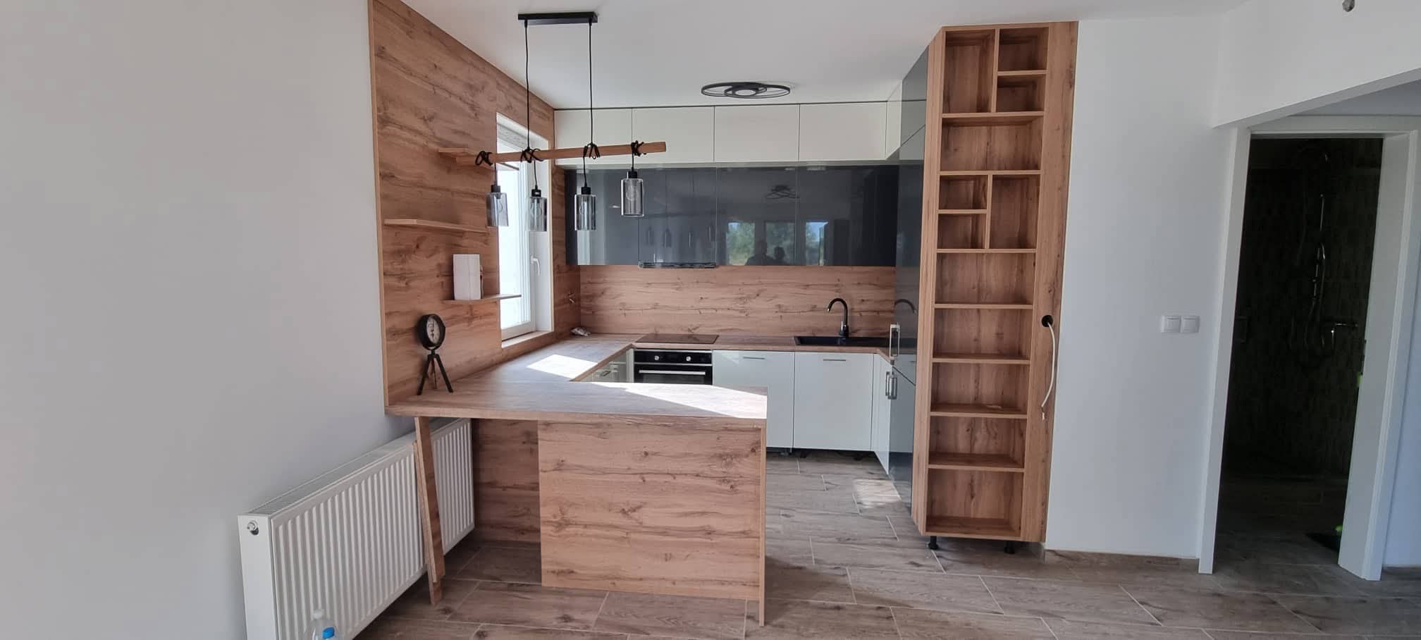 Asztalos referencia 5: Fürdőszoba bútor